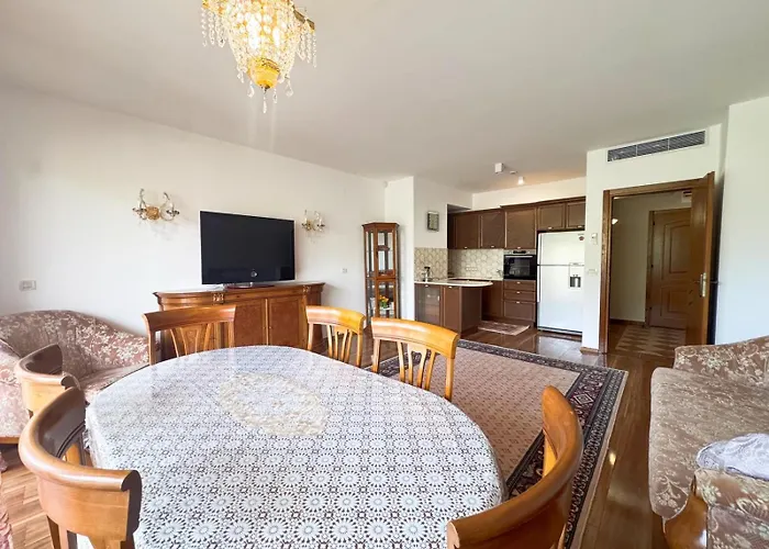 Apartament Port Palace 2 Warna