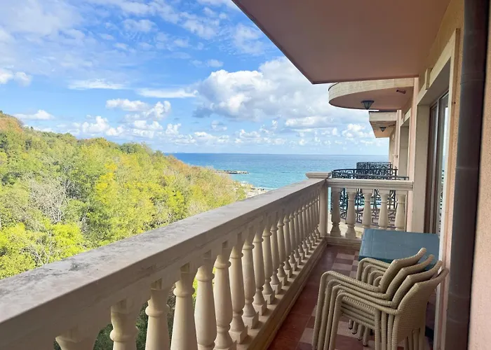 Port Palace 2 Варна